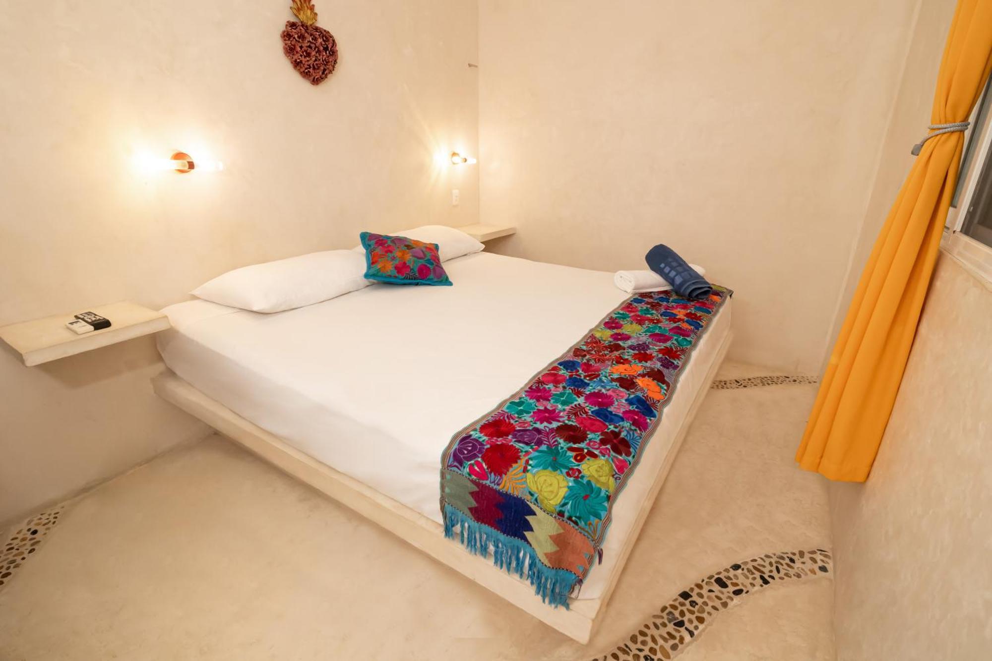 El Corazon Mexican0 Isla Holbox Exterior photo